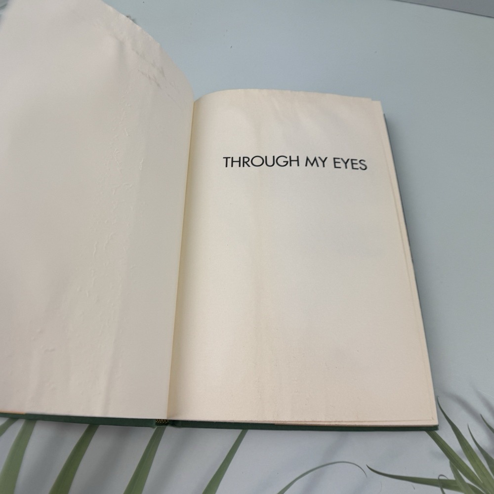 Tim Tebow Book Through My Eyes Hardcover ACCEPTABLE Football Gators Quarterback - Picture 3 of 10